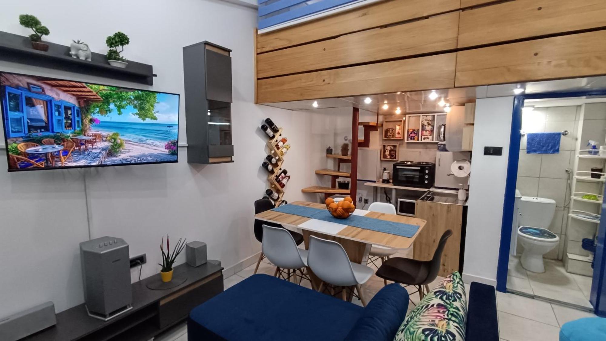 Nitro Inn - Premium Apartments - Wine Tasting - Souvenir - Art Gallery - Private Guided Tours - Relaxing - Romantic Escópia Exterior foto